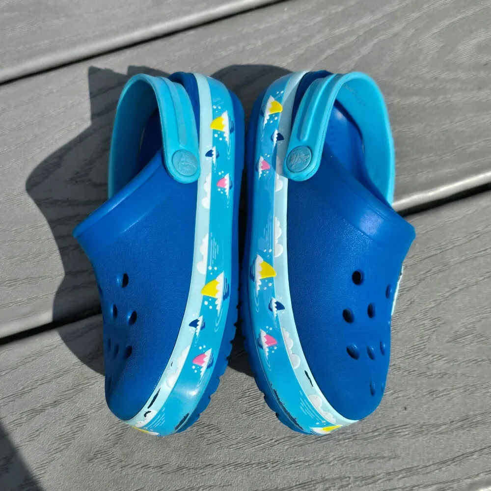 Crocs Kids Baby Shark Slip on Clogs Blue, Size C9